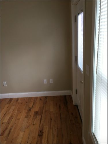 1802 Elm St, Manchester, NH 03104